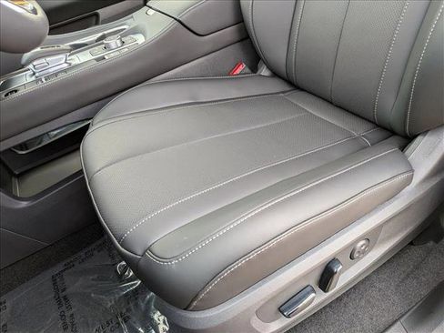 New 2026 INFINITI QX60 Luxe image 4