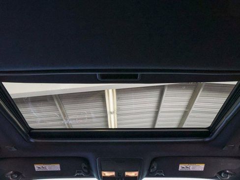 Used 2023 Dodge Challenger R/T Scat Pack image 33