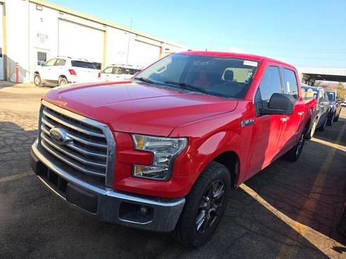 Used 2015 Ford F150 XLT w/ Equipment Group 301A Mid image 1