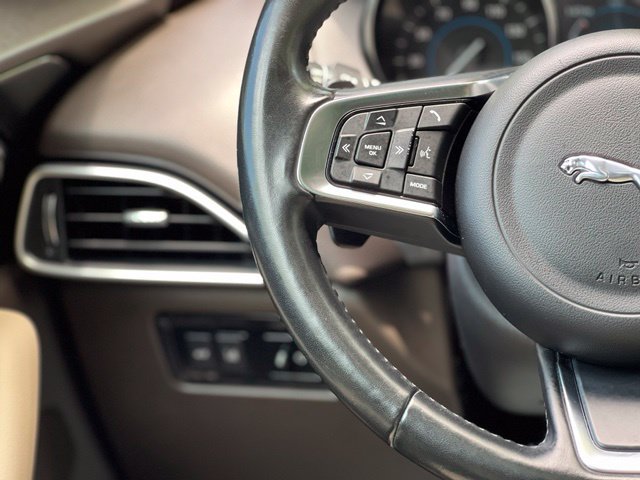 Used 2018 Jaguar F-PACE Prestige AWD/4WD image 35
