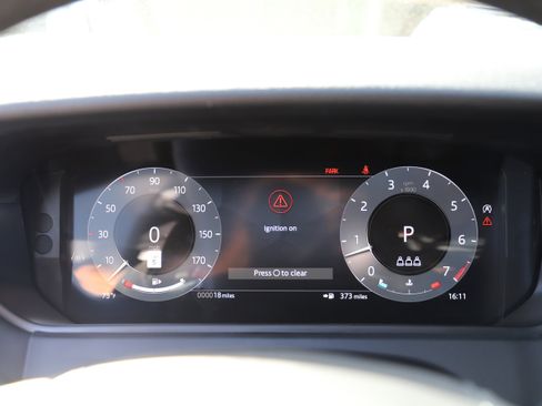 New 2026 Land Rover Range Rover Velar S AWD/4WD image 22