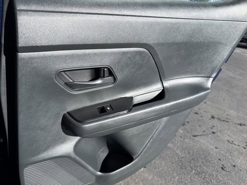 Certified 2025 Nissan Kicks S image 19