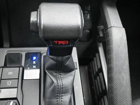 Used 2024 Toyota Tacoma TRD Off-Road image 23