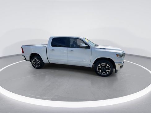 Used 2025 RAM 1500 Laramie AWD/4WD image 24
