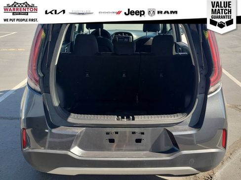 Used 2023 Kia Soul LX w/ Option Group 015 FWD image 12