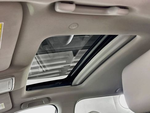 Certified 2025 Honda CR-V EX-L image 19