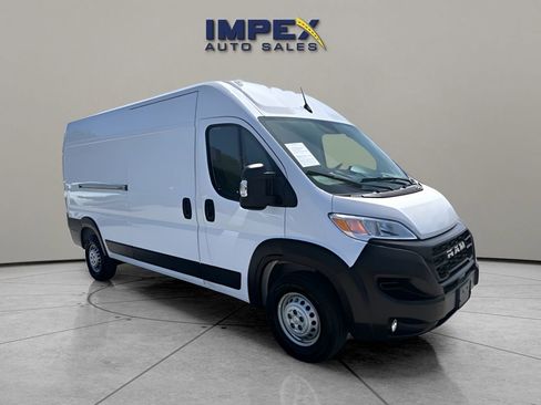 Used 2026 RAM ProMaster 2500 w/ Convenience Group FWD image 7