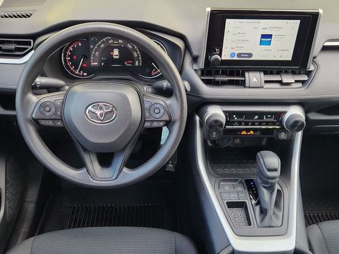 Used 2025 Toyota RAV4 LE FWD image 28