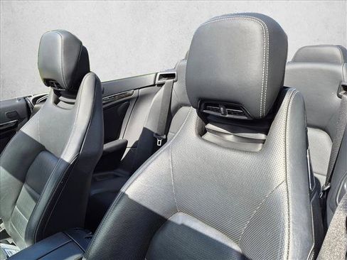 Used 2013 Mercedes-Benz E 550 Cabriolet image 19