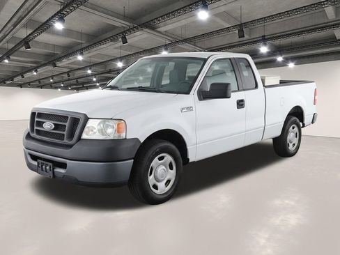 Used 2006 Ford F150 XL RWD image 1