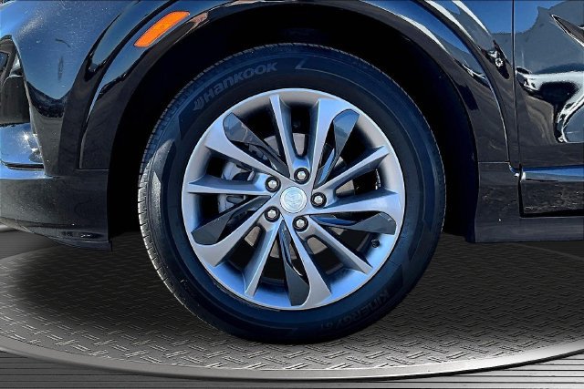 Used 2023 Buick Encore GX Select w/ Sport Touring Package FWD image 33