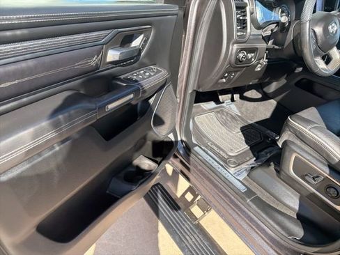 Used 2020 RAM 1500 Limited image 15