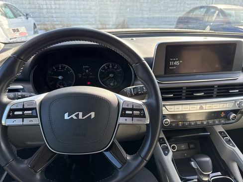 Used 2022 Kia Telluride EX w/ EX Premium Package image 17