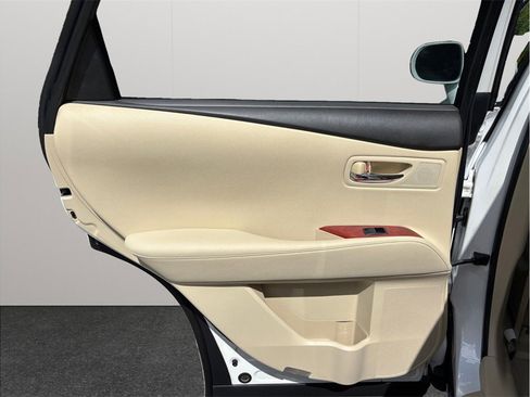 Used 2012 Lexus RX 350 FWD w/ Premium Pkg image 37