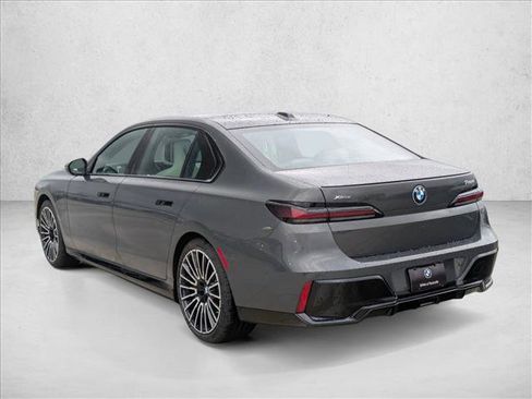 New 2026 BMW 750e xDrive w/ Executive Package AWD/4WD image 9