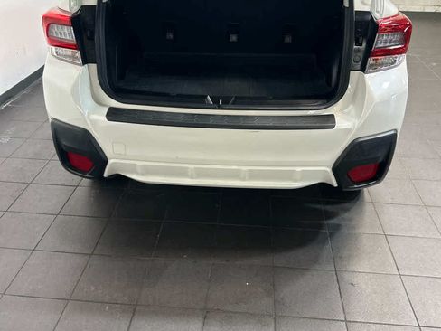 Used 2022 Subaru Crosstrek 2.5i Sport w/ Moonroof Package AWD/4WD image 11