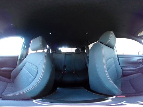 Used 2025 Honda HR-V Sport image 43