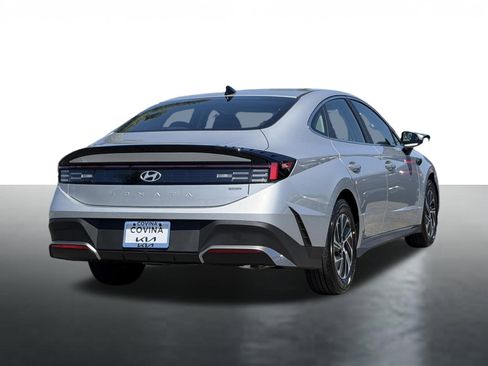 Used 2026 Hyundai Sonata Blue FWD image 8