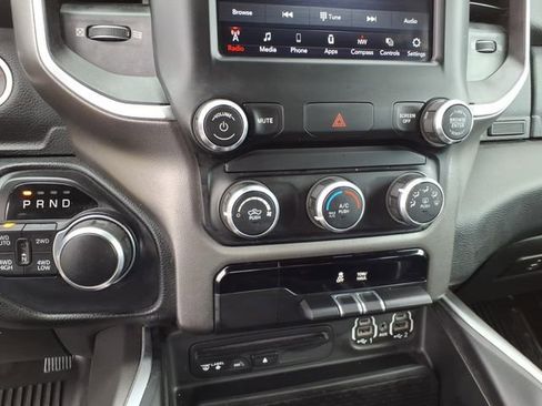 Used 2019 RAM 1500 Big Horn image 11