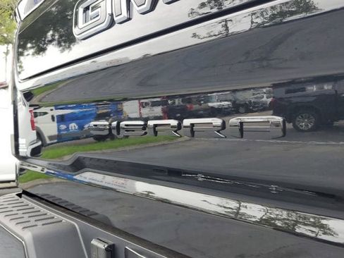 New 2026 GMC Sierra 2500 AT4 w/ AT4 Premium Plus Package AWD/4WD image 8