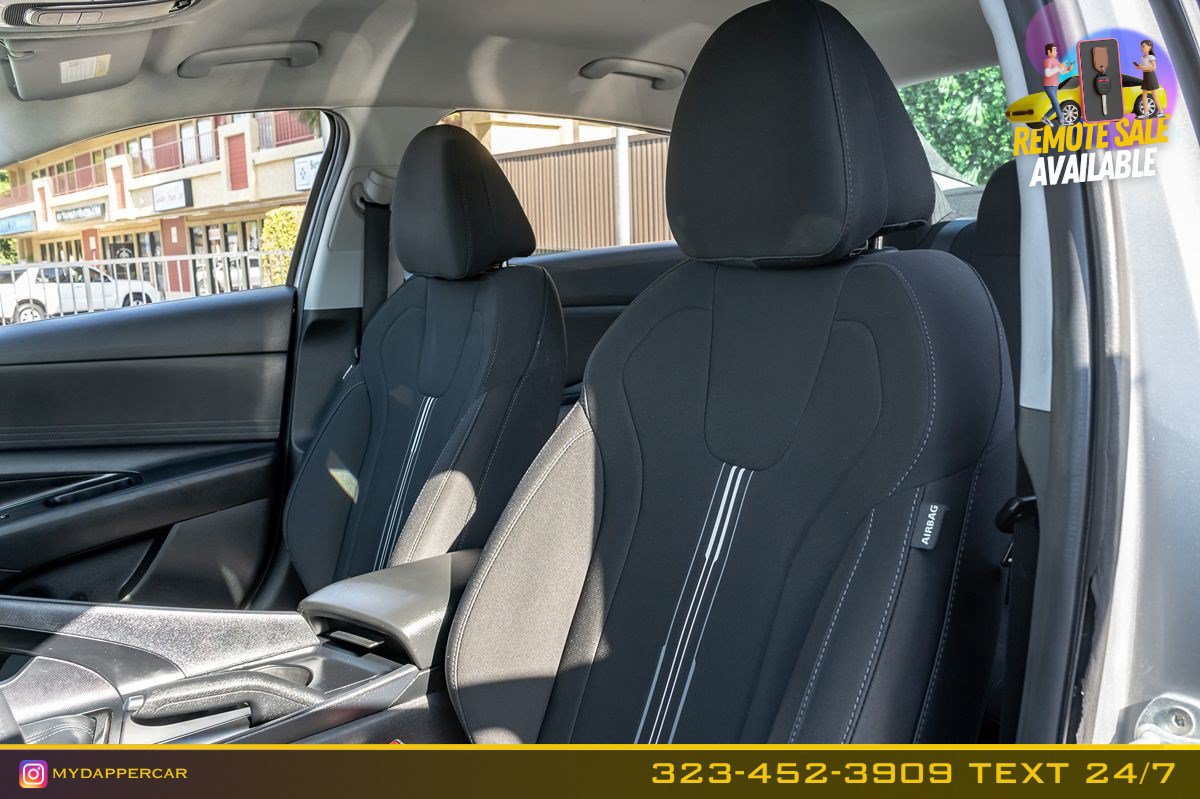 Used 2021 Hyundai Elantra SEL FWD image 12