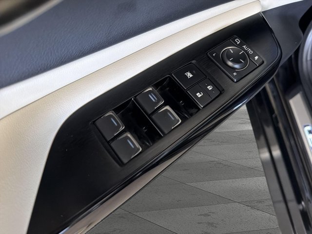 Certified 2024 Lexus ES 350 w/ Premium Package FWD image 9