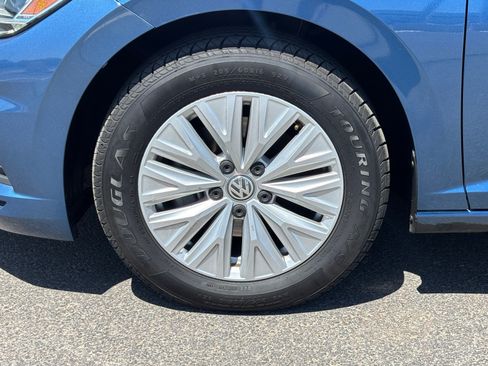 Used 2019 Volkswagen Jetta S w/ Driver Assistance Package FWD image 10