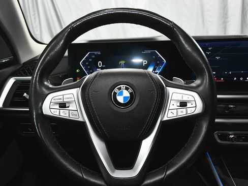 Used 2024 BMW X7 xDrive40i AWD/4WD image 41