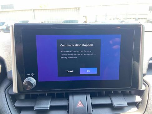 Used 2024 Toyota RAV4 LE FWD image 19
