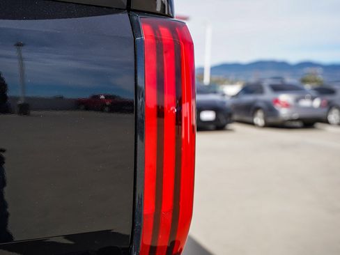 New 2026 Toyota Tundra SR5 image 12