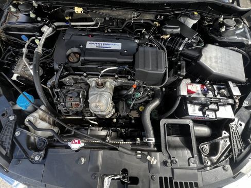 Used 2014 Honda Accord LX image 17