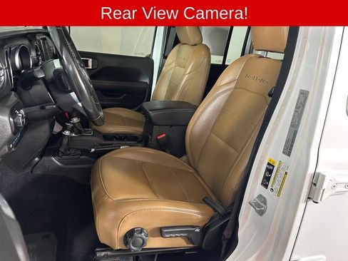 Used 2023 Jeep Wrangler Unlimited Sahara w/ Cold Weather Group AWD/4WD image 11