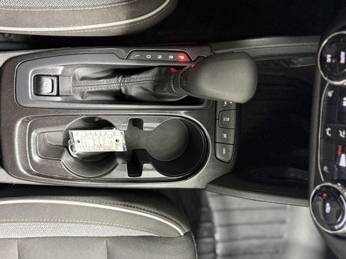 Certified 2021 Chevrolet TrailBlazer LT w/ Convenience Package image 21