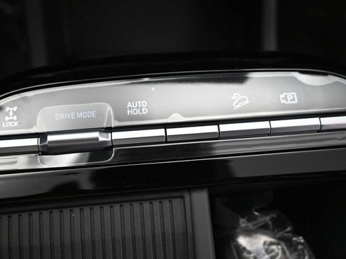 New 2026 Hyundai Tucson Blue SE image 18