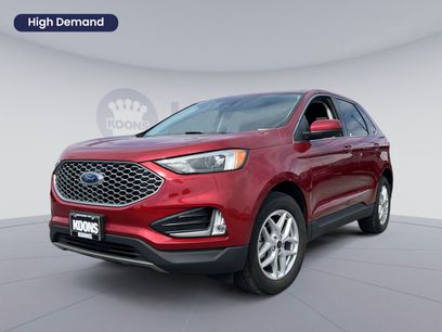 Used 2023 Ford Edge SEL w/ Convenience Package