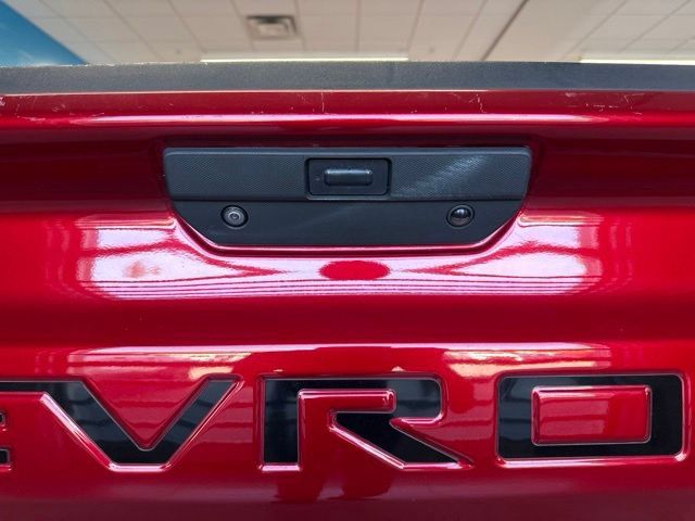 Used 2021 Chevrolet Silverado 1500 LT Trail Boss w/ Convenience Package II AWD/4WD image 20