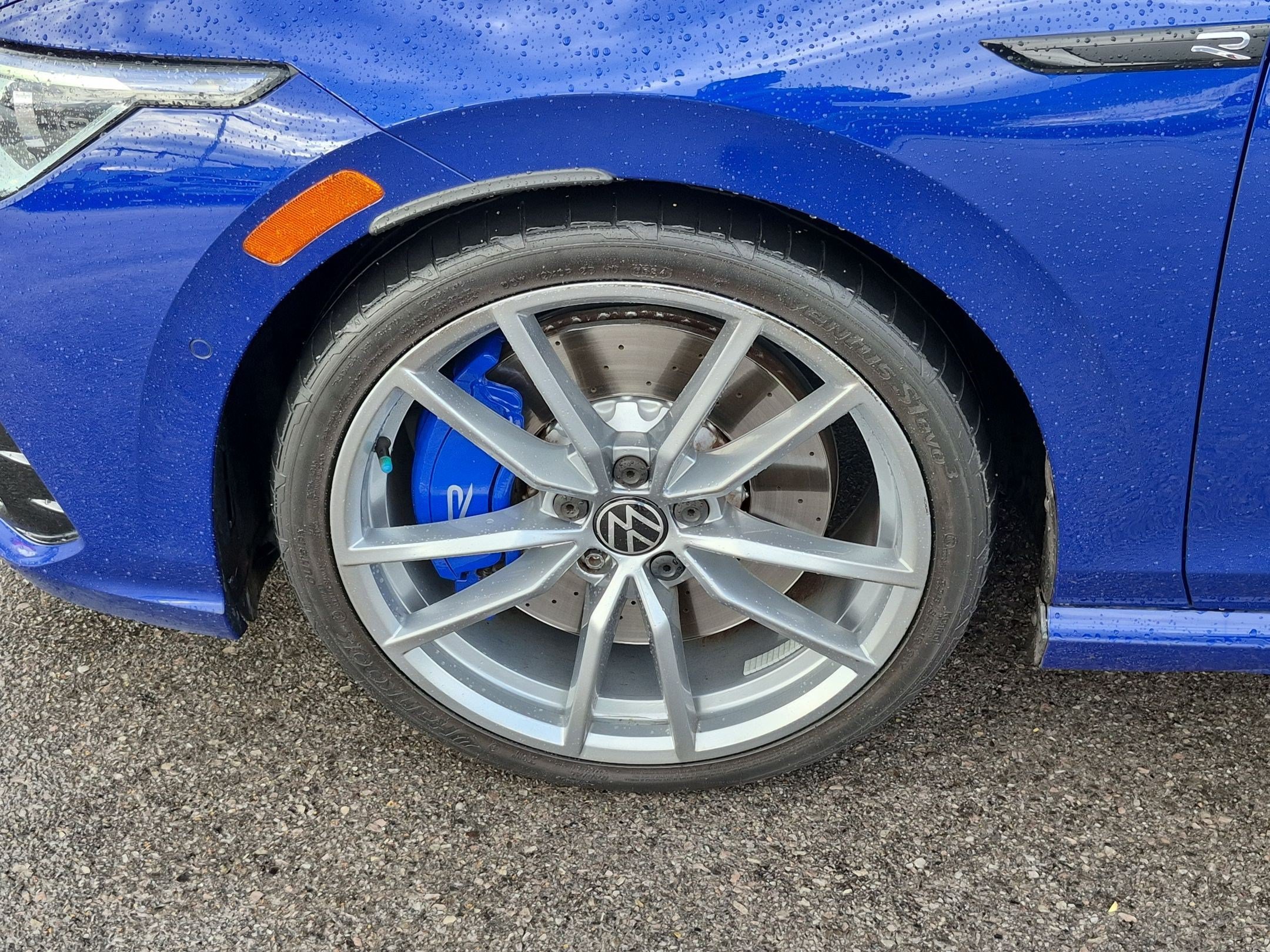 Used 2024 Volkswagen Golf R AWD/4WD image 14