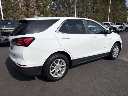 Used 2024 Chevrolet Equinox LT AWD/4WD image 10