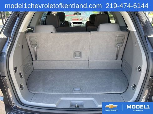 Used 2017 Chevrolet Traverse LS FWD image 7