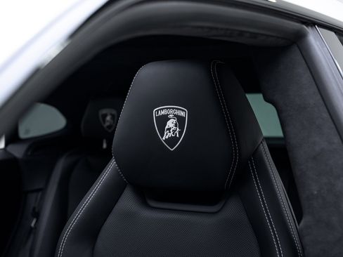 Used 2023 Lamborghini Urus S image 18