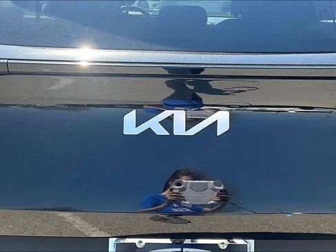 Used 2024 Kia Sportage LX image 24