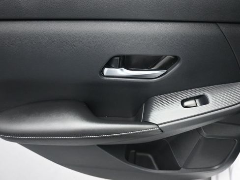 Used 2023 Nissan Sentra SV image 29