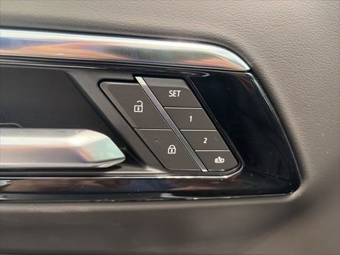 New 2026 Chevrolet Suburban High Country image 10