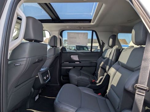 New 2026 Ford Expedition Active AWD/4WD image 49