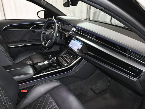 Used 2023 Audi S8 w/ S8 Executive Package AWD/4WD image 69