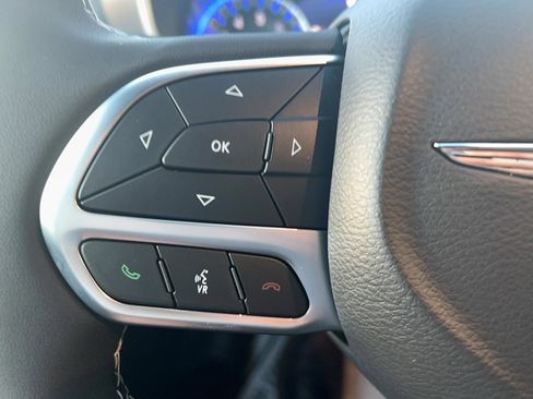 New 2026 Chrysler Voyager LX FWD image 21