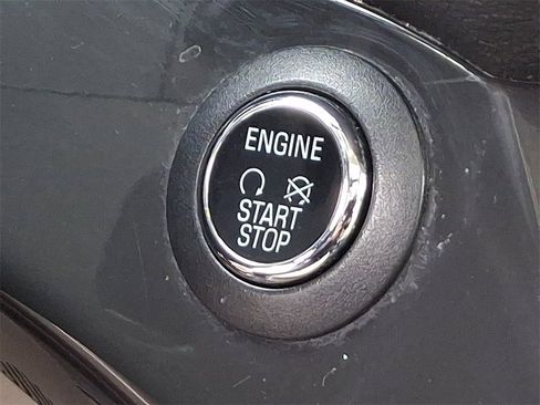 Used 2016 Ford Escape Titanium w/ Equipment Group 301A image 27