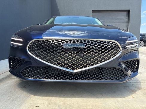 New 2026 Genesis G70 2.5T RWD image 2