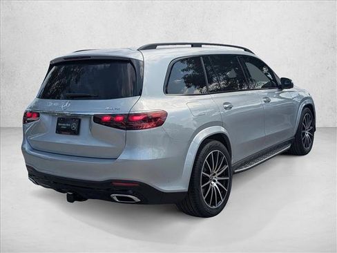 New 2026 Mercedes-Benz GLS 450 4MATIC image 2