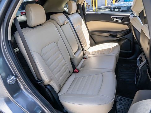 Used 2022 Ford Edge SEL w/ Convenience Package AWD/4WD image 22
